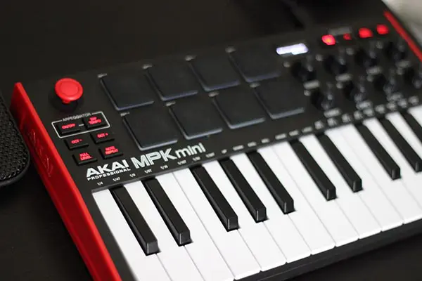 A close up of the akai mpk mini keyboard